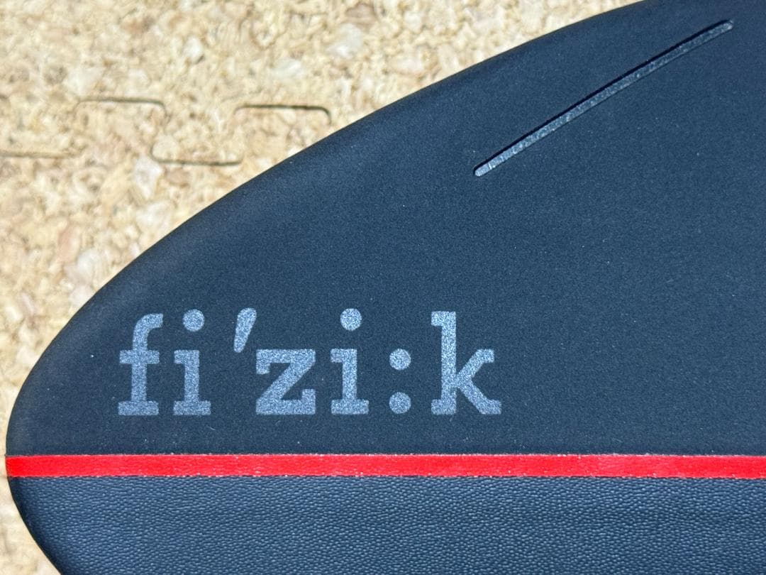 【中古】fi'zi:k ARIONE 00 カーボンサドル