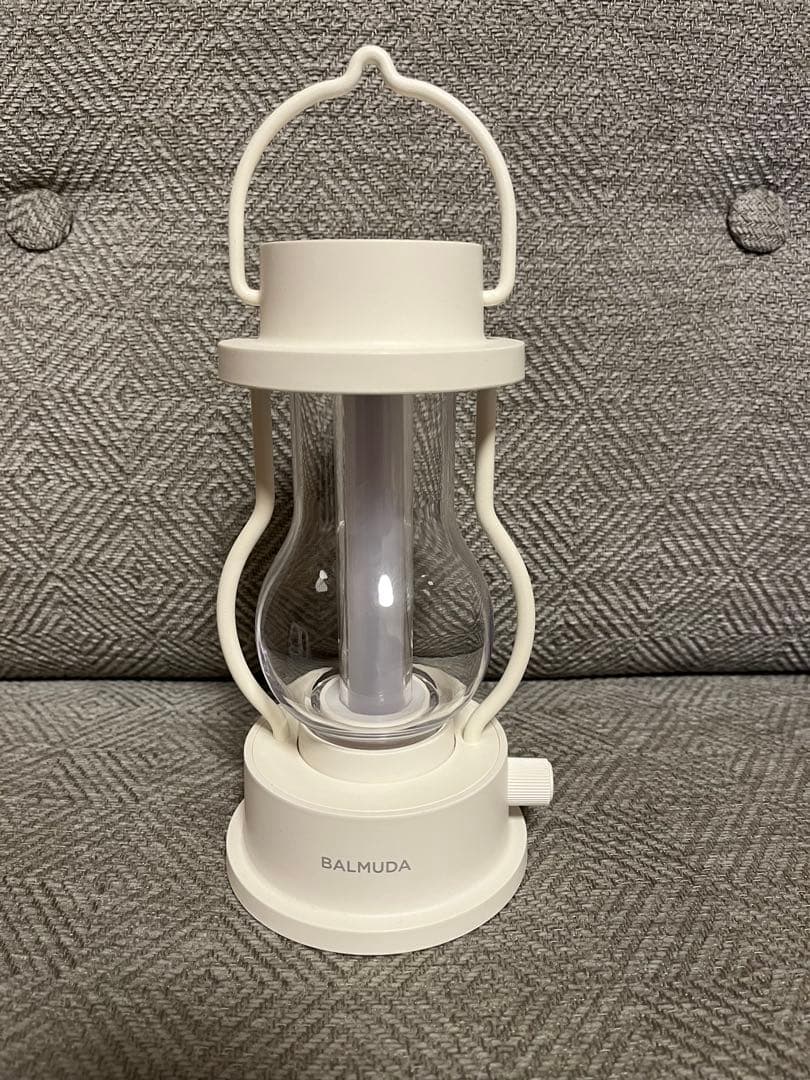 BALMUDA The Lantern 充電器・収納バッグ付き　ホワイト　訳あり