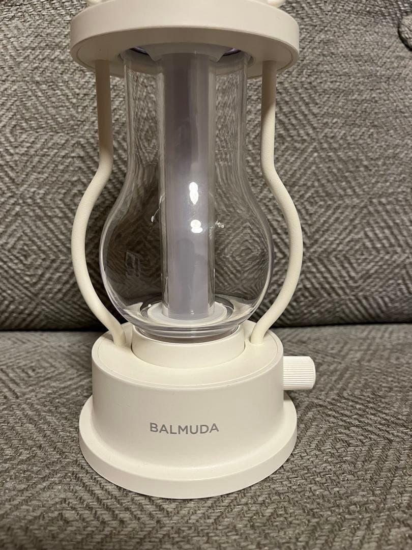 BALMUDA The Lantern 充電器・収納バッグ付き　ホワイト　訳あり