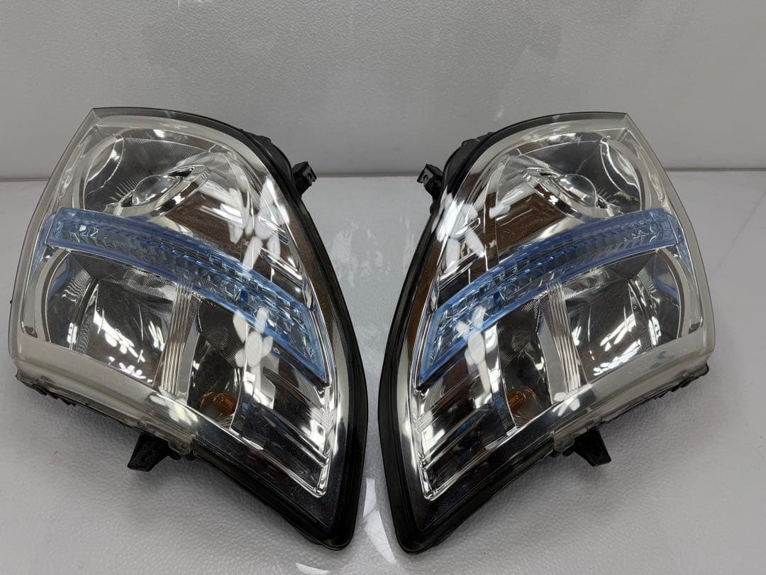 エルグランド E51中期 後期ヘッドライトHID KOITO 100-24852