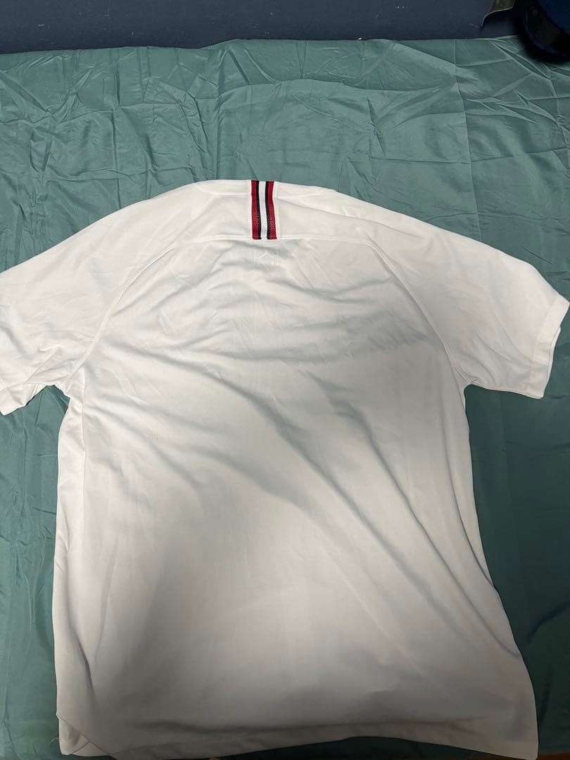Jordan Paris Saint-Germain ホワイトシャツ