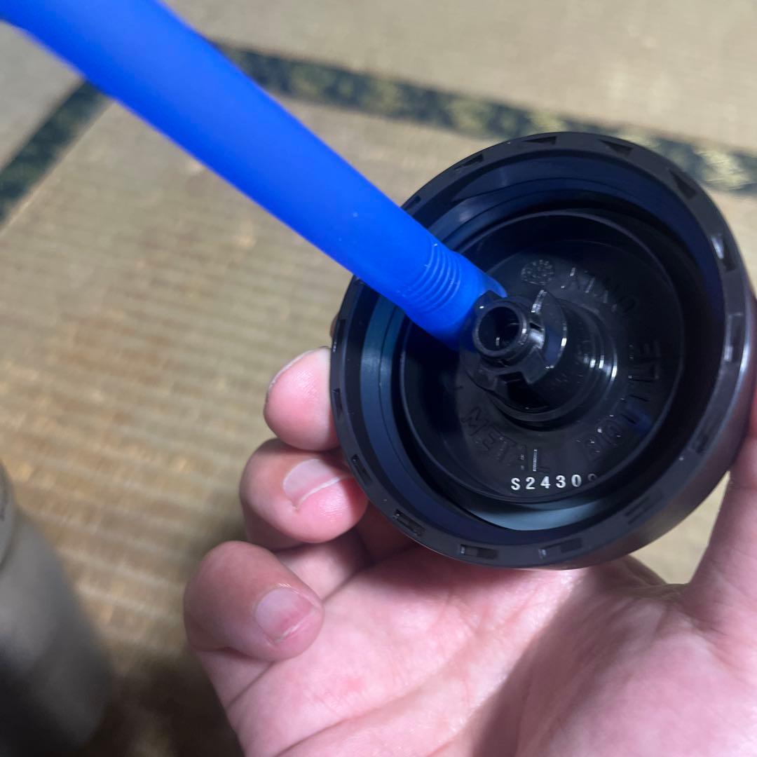 CamelBak Podium ボトル シルバー　チタン