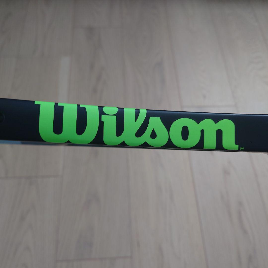 Wilson BLADE 101L v7.0 テニスラケット ブラック/グリーン