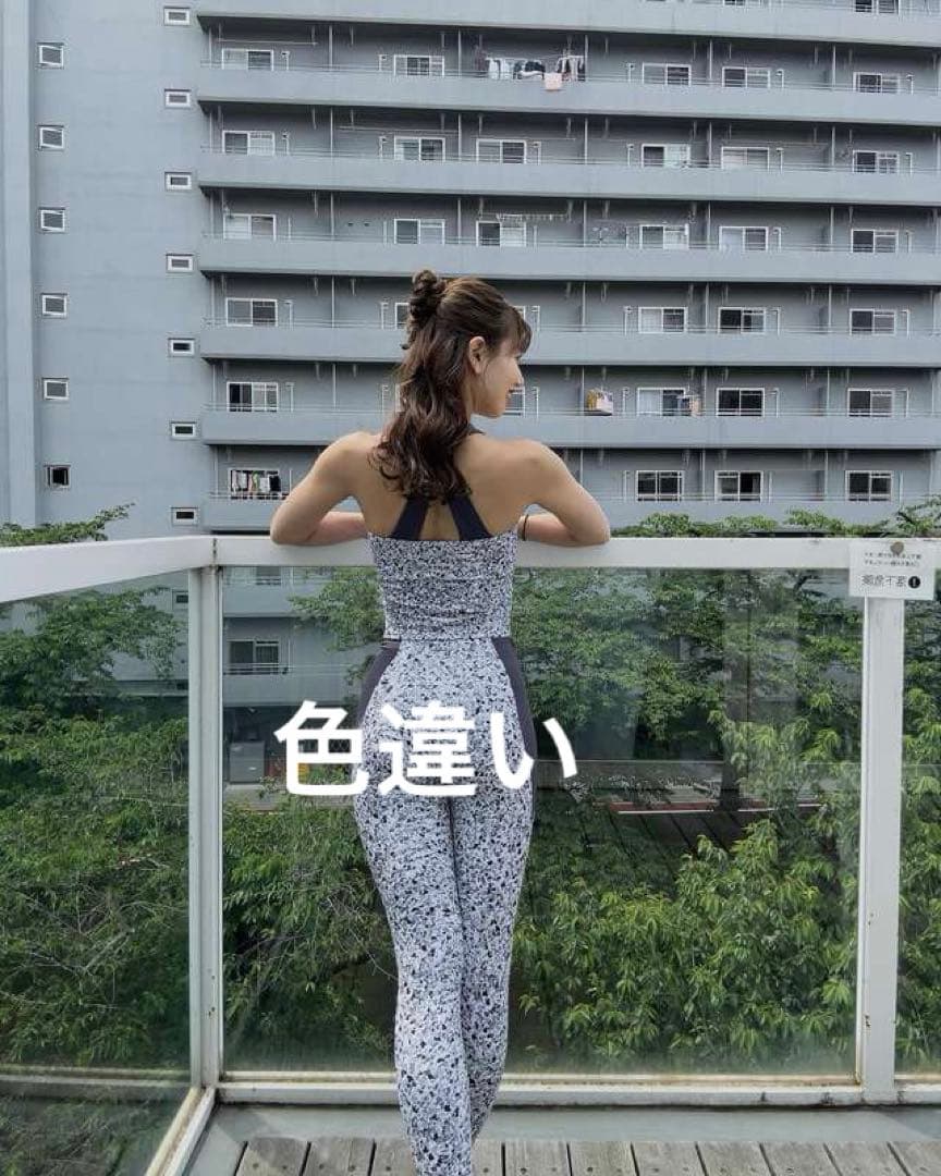 新品未使用❤️【SUKALA】スポットペイントホルターネックブラ❤️M