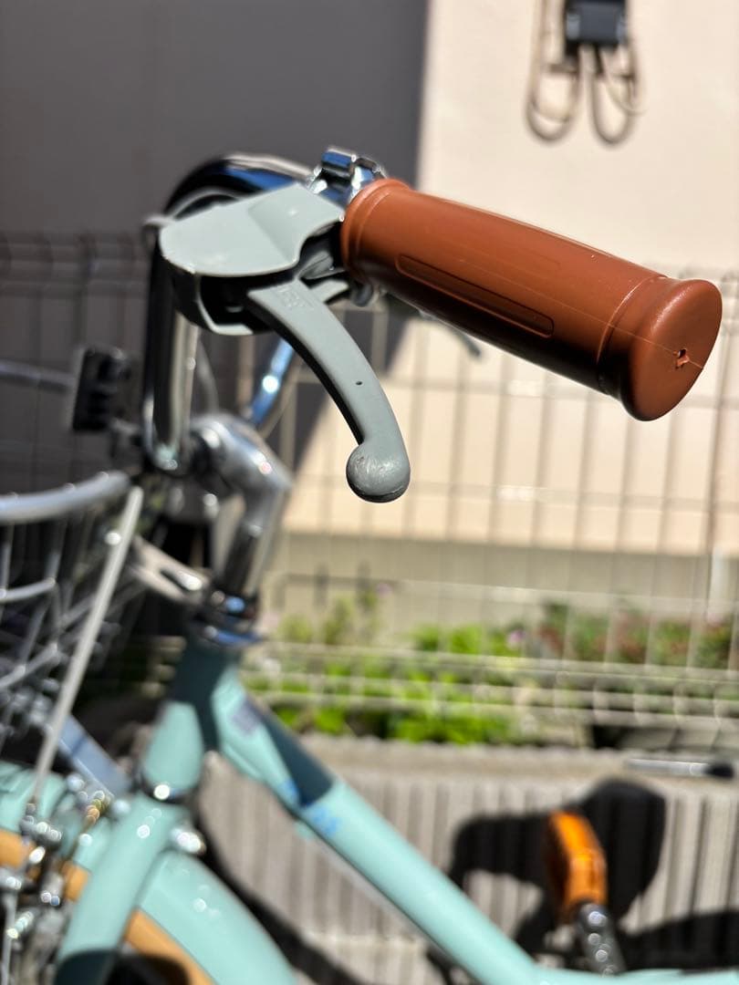 幼児用自転車 ミントグリーン 前面バスケット付き