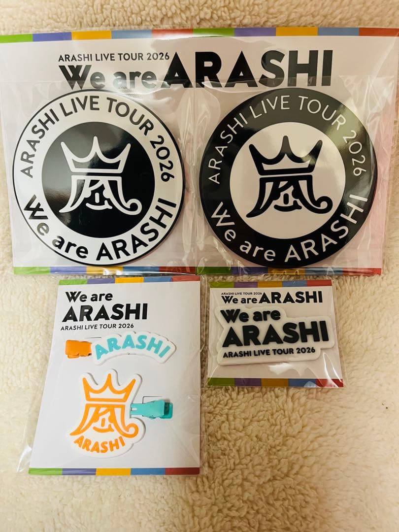 嵐　We are ARASHI コースター　ロゴマグネット　ヘアクリップ