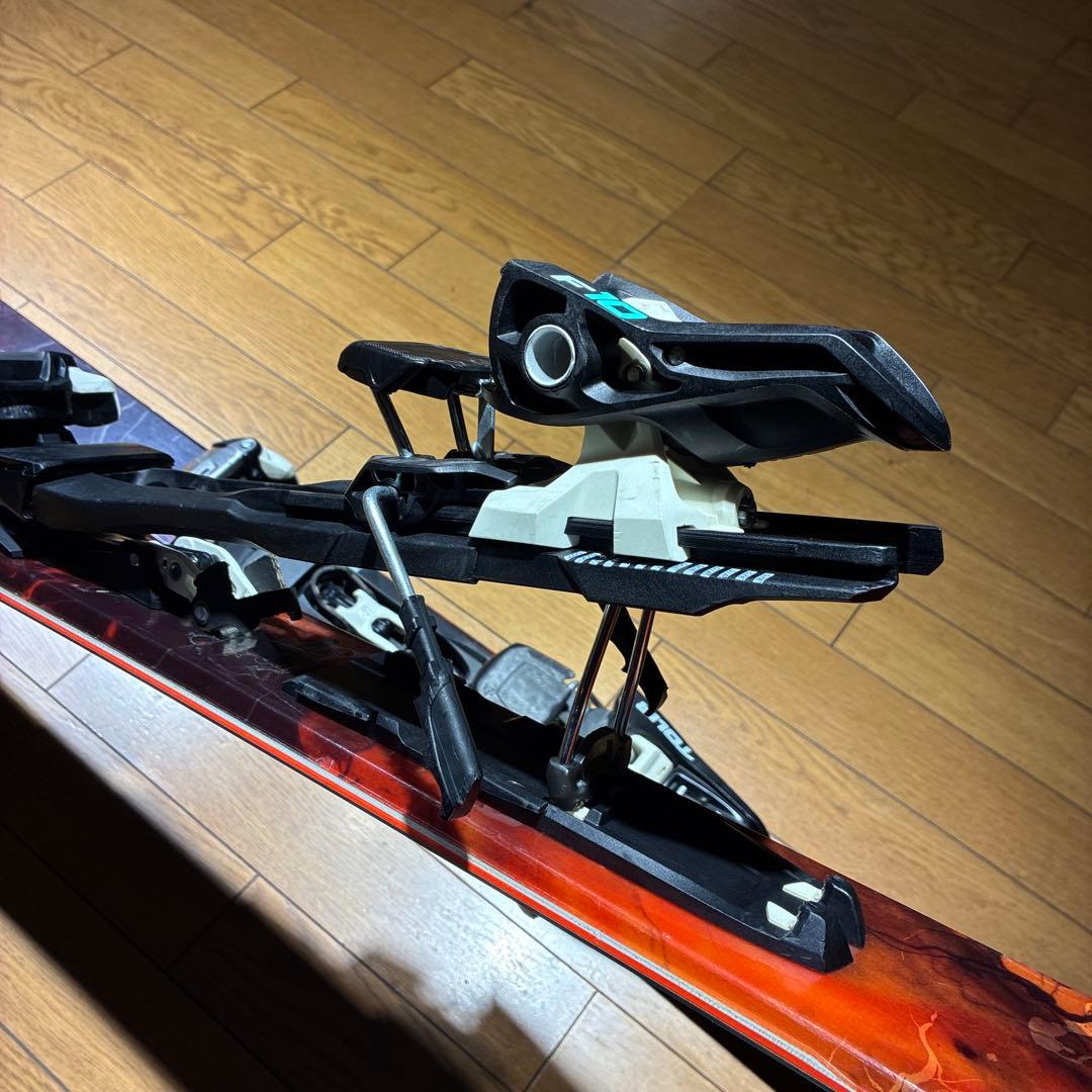 atomicアトミックVANTAGE PANIC&F10TOURセット
