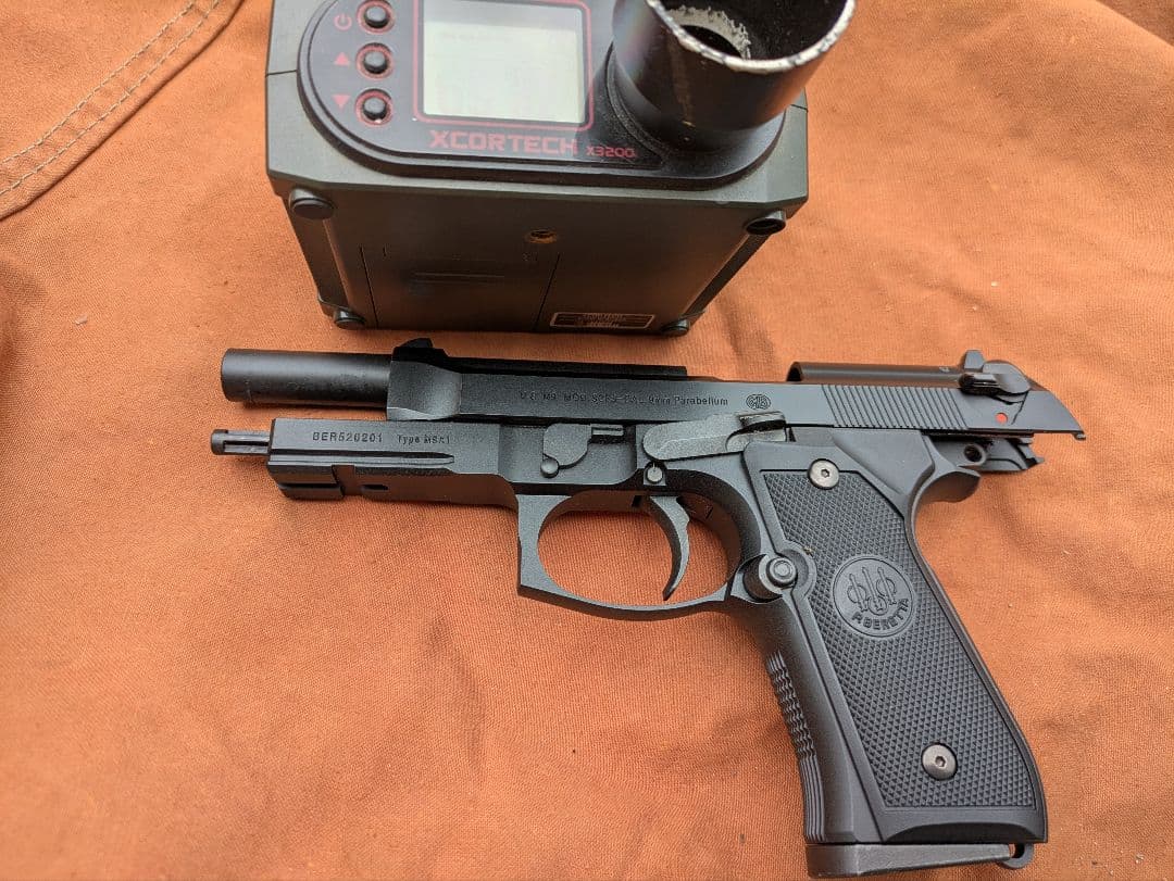 東京マルイ製ガスハンドガン　　ベレッタM9A1 ［ベレッタ刻印グリップ］
