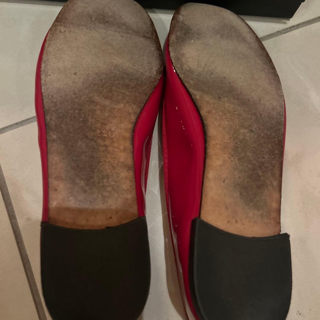 Repetto 赤 エナメルバレエシューズ