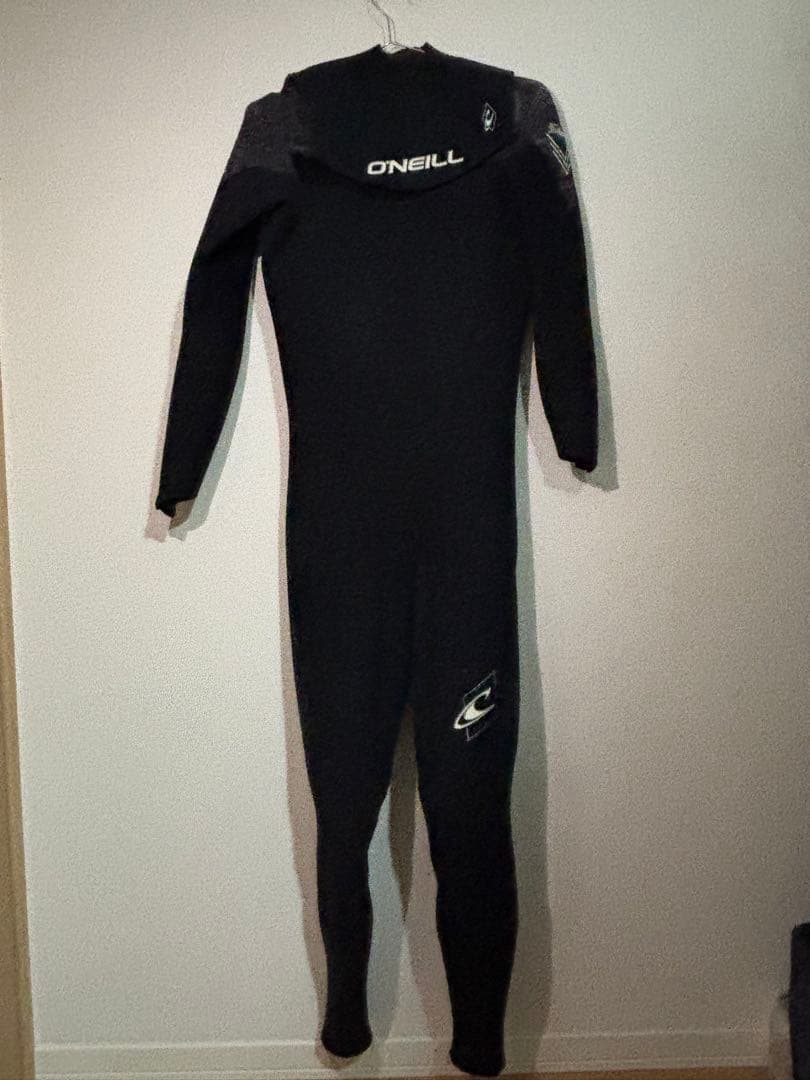 O'Neill ブラック フルスーツ