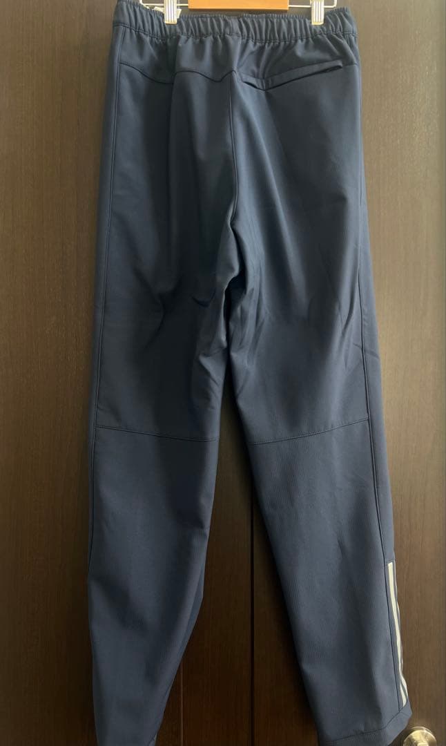 新品タグ付き adidas ウインドブレーカー上下セット
