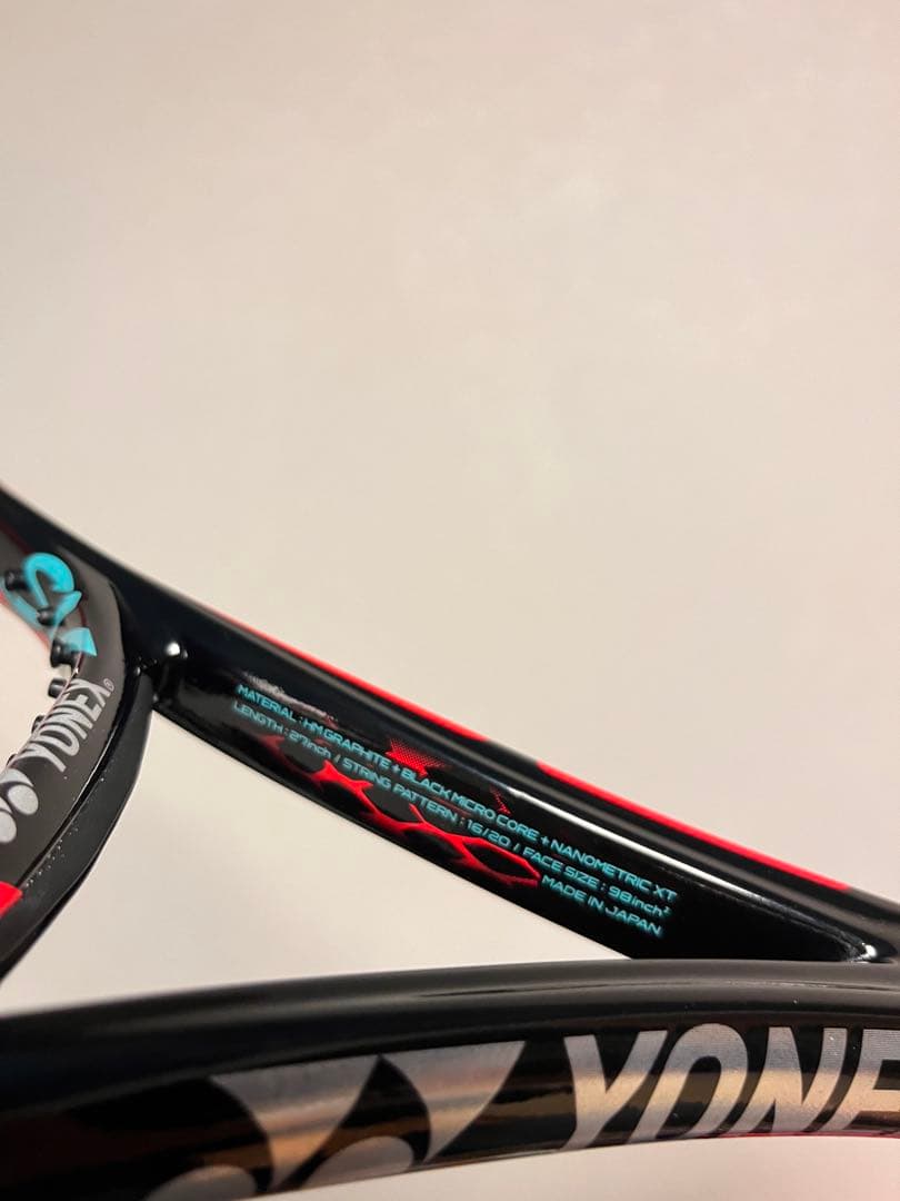 美品　YONEX VCORE sv 98 G2