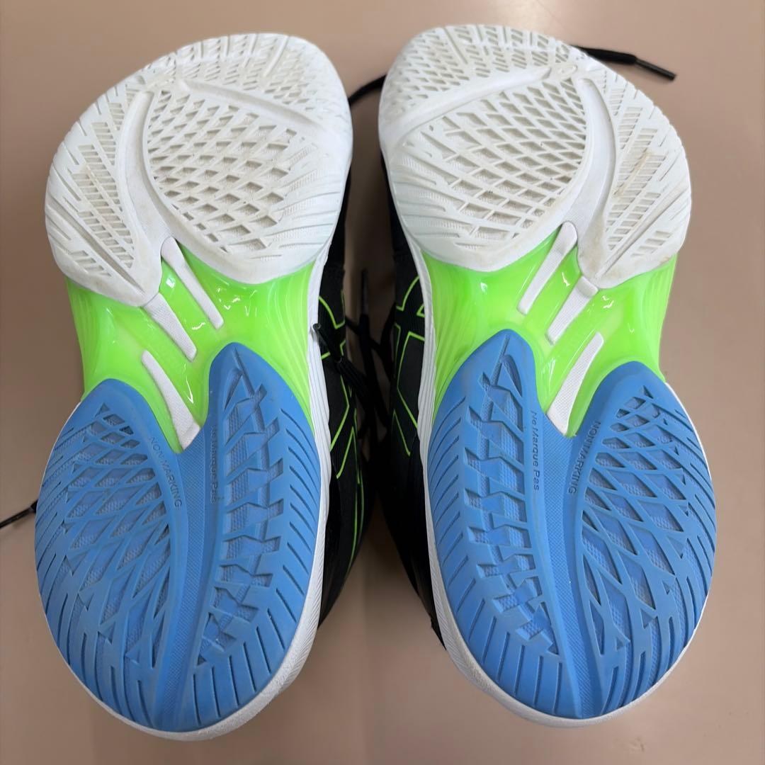ASICS GEL-ROCKET バレーボールシューズ