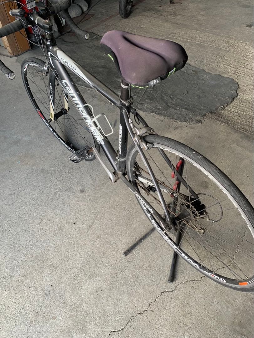 ロードバイク　Cannondale キャノンデール　CADD8