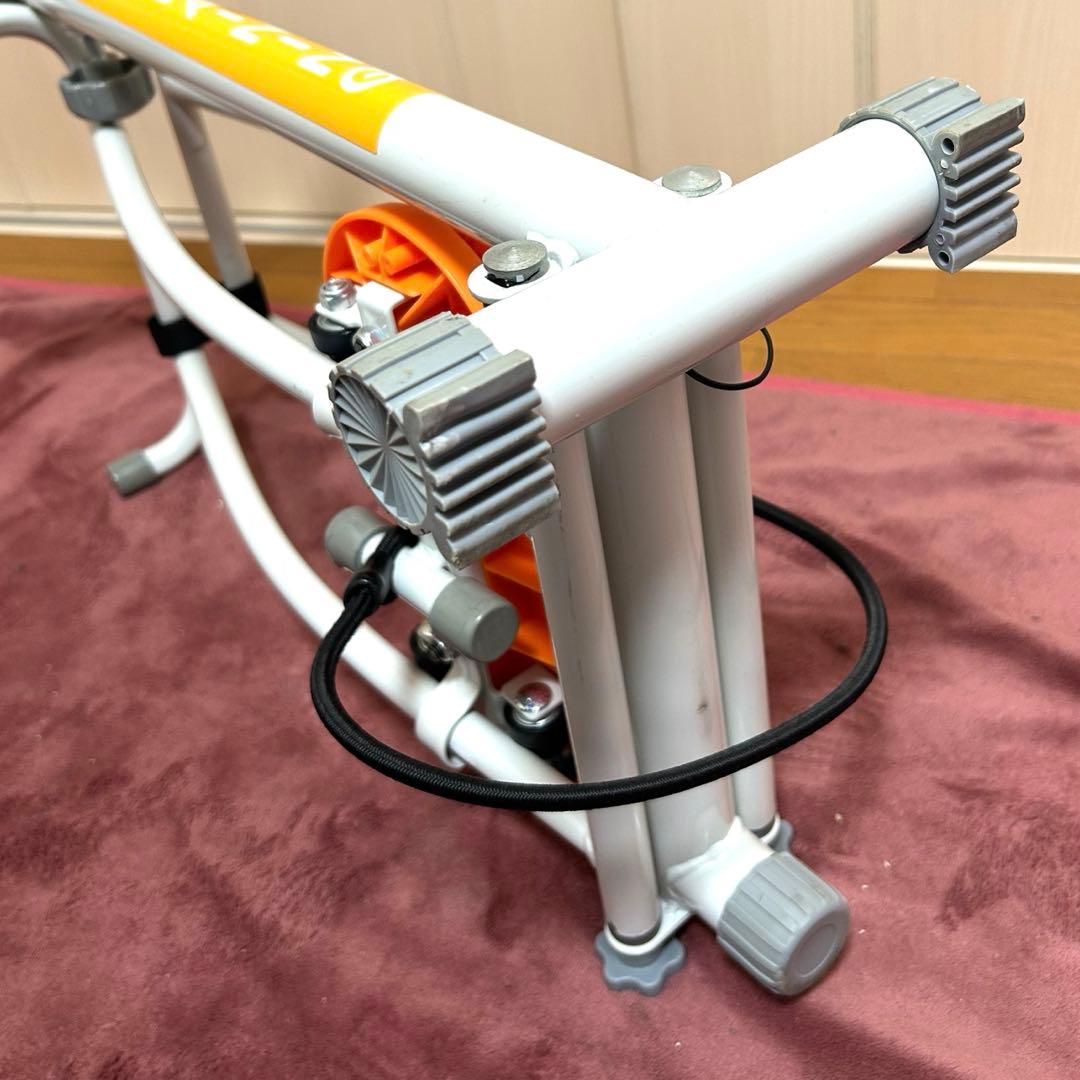 ダイエット　レッグトレーニング　引き締め　ヒップアップ　簡単　コンパクト　美品