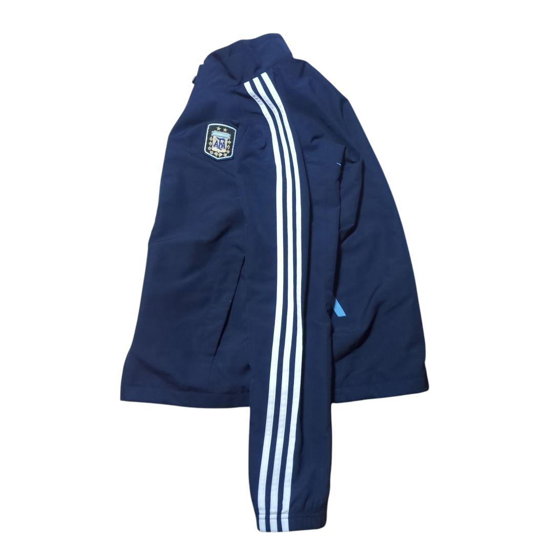 adidas アルゼンチン代表 ポリエステルジャケット 裾ドローコード付き