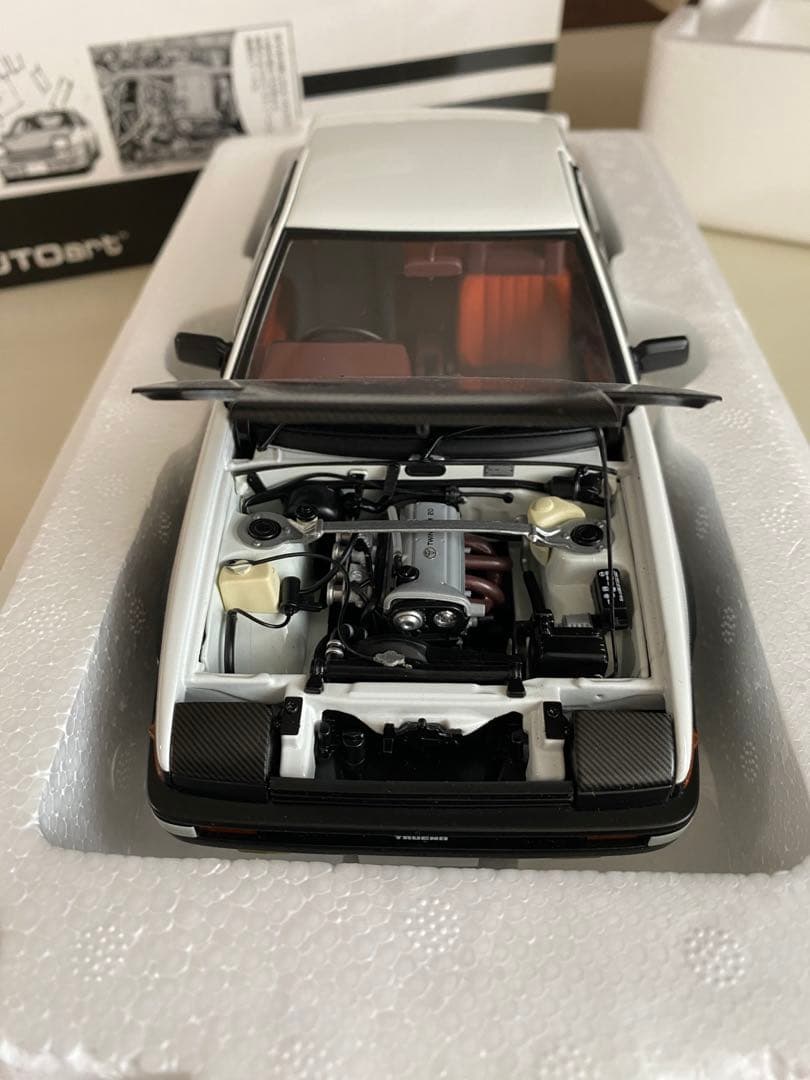 頭文字D AUTOart 1/18 AE86 Project D Ver.