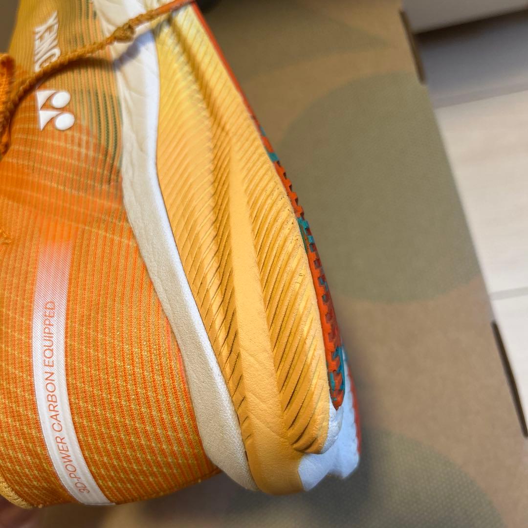 【かずやま】ヨネックス カーボンクルーズエアラスメン 26.5cm