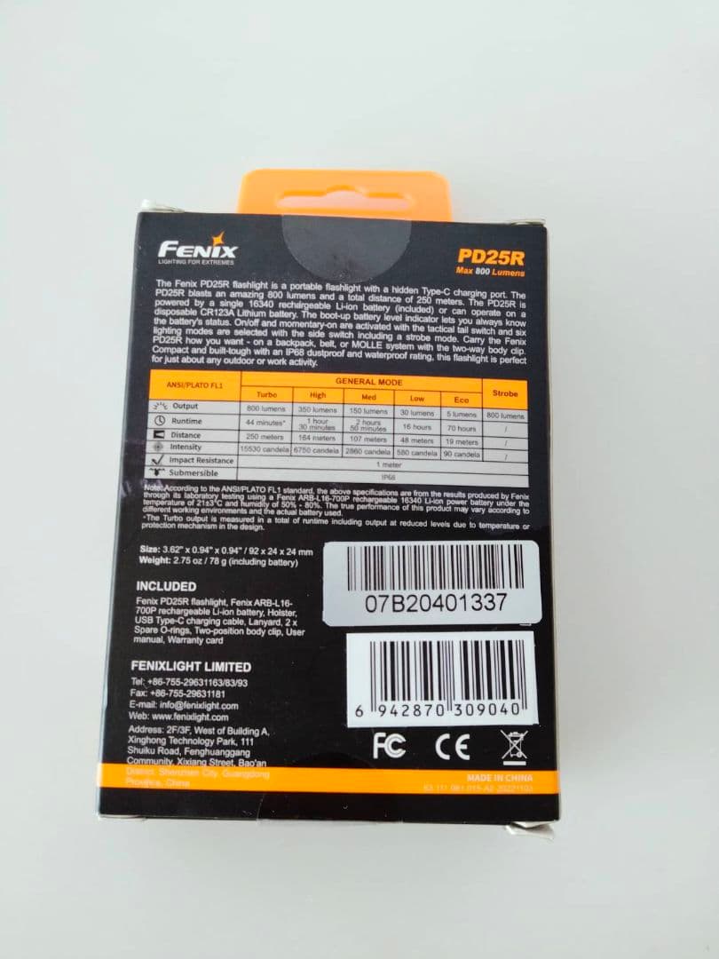 Fenix フェニックス フラッシュライト PD25R 800ルーメン 懐中電灯