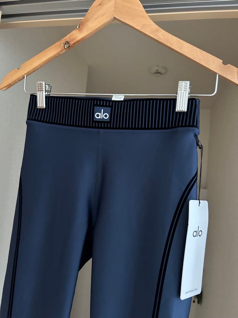 ヨガ・ピラティス Alo 7/8 High-Waist Airlift Legging