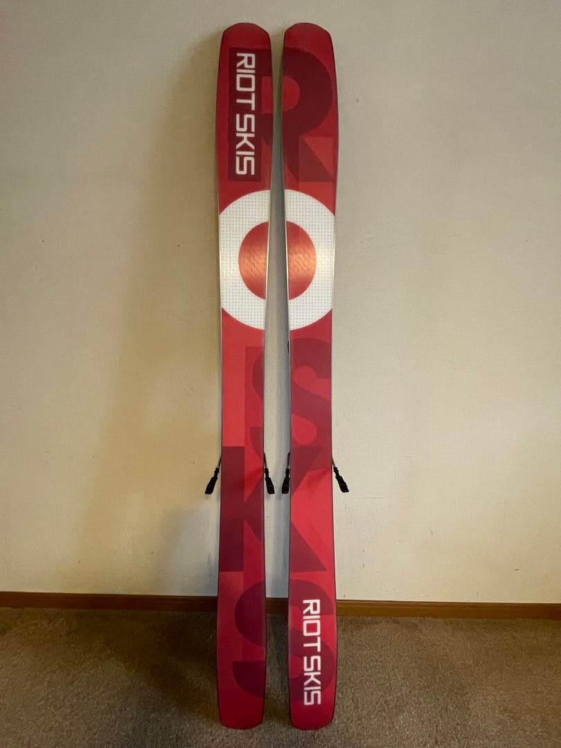 Riot Skis ReBirth スキー板 レッド/グレー