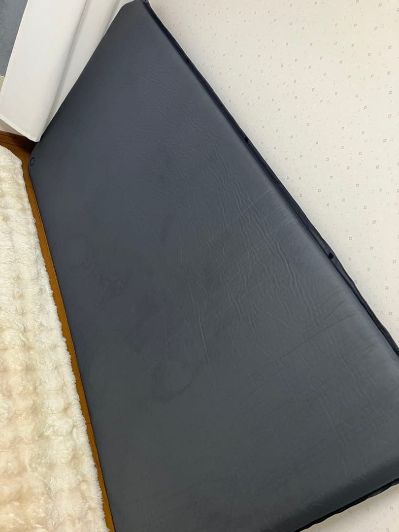 クイックキャンプ　セミダブル　インフレーターマット 8cm