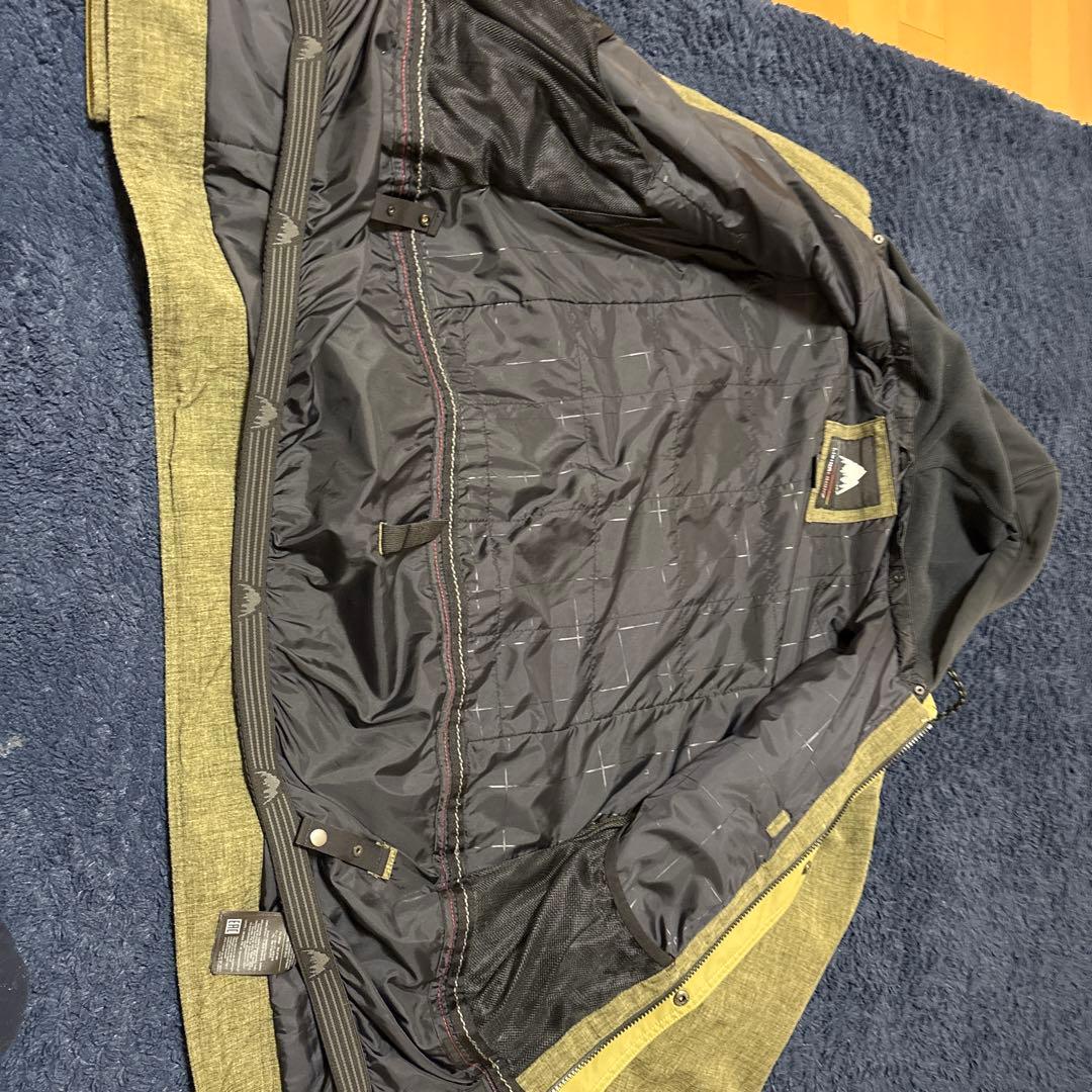 BURTON LIVINGLINING Mサイズ オリーブグリーンジャケット