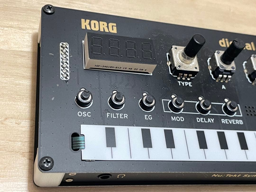Korg NTS-1 シンセサイザー　ユーロラック