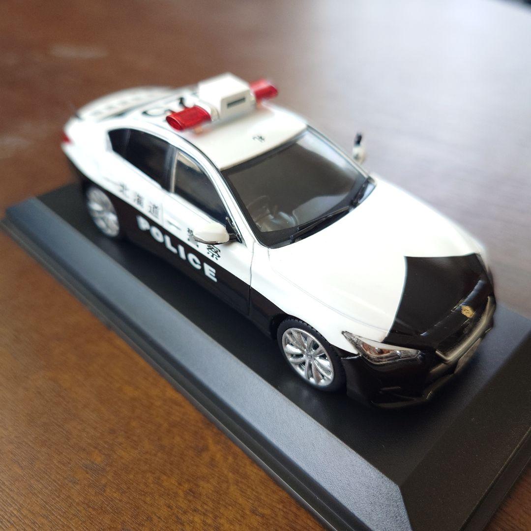 ヒコセブン　RAI'S レイズ スカイライン 北海道警察警察 パトロールカー