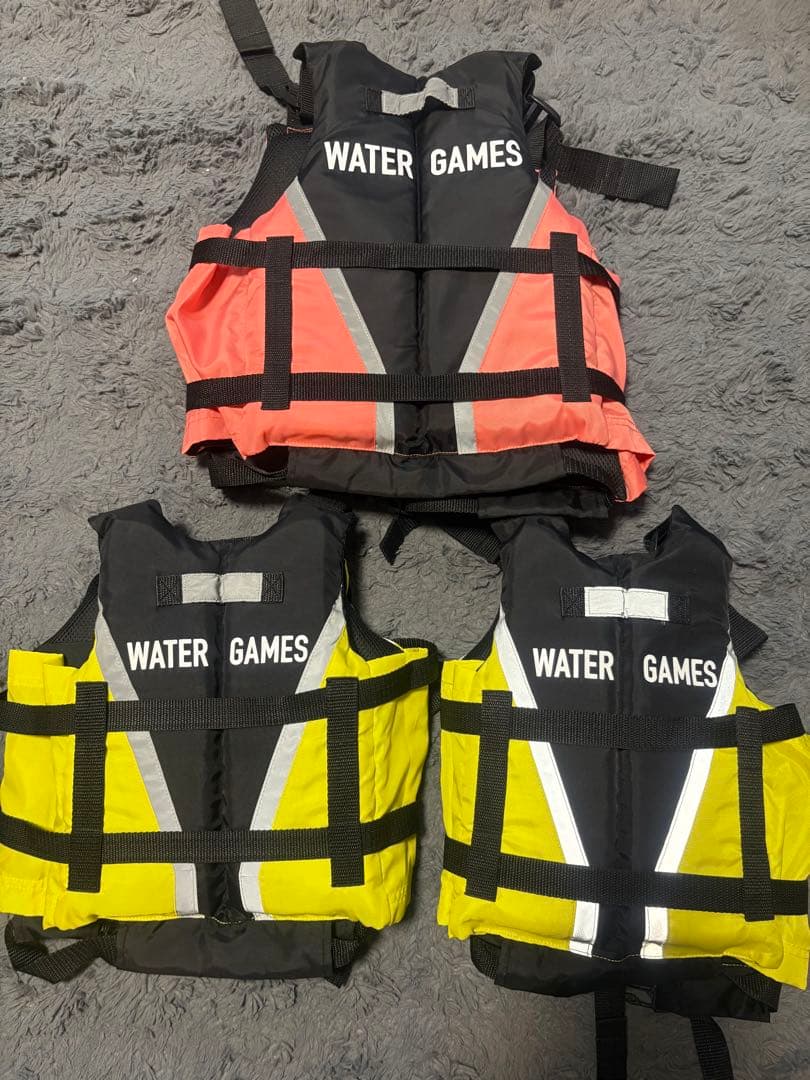 【美品　3枚】WATERGAMES ライフジャケット　浮力測定実施済　大人　子供
