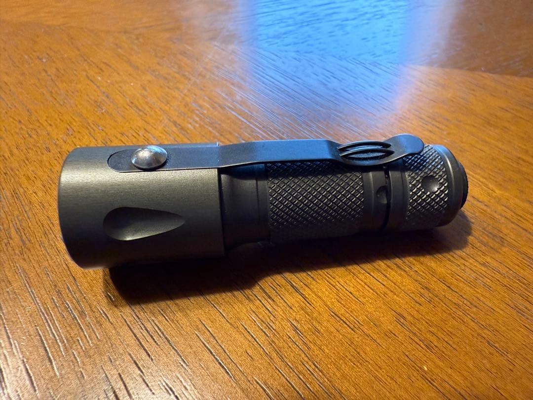 SUREFIRE E1 EXECUTIVE 懐中電灯