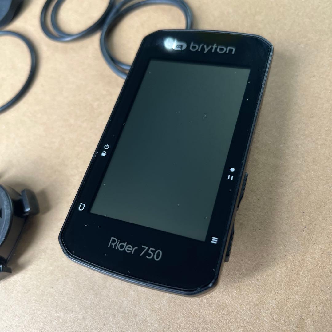 ちょいジャンク品　bryton Rider 750 サイクルコンピューター本体
