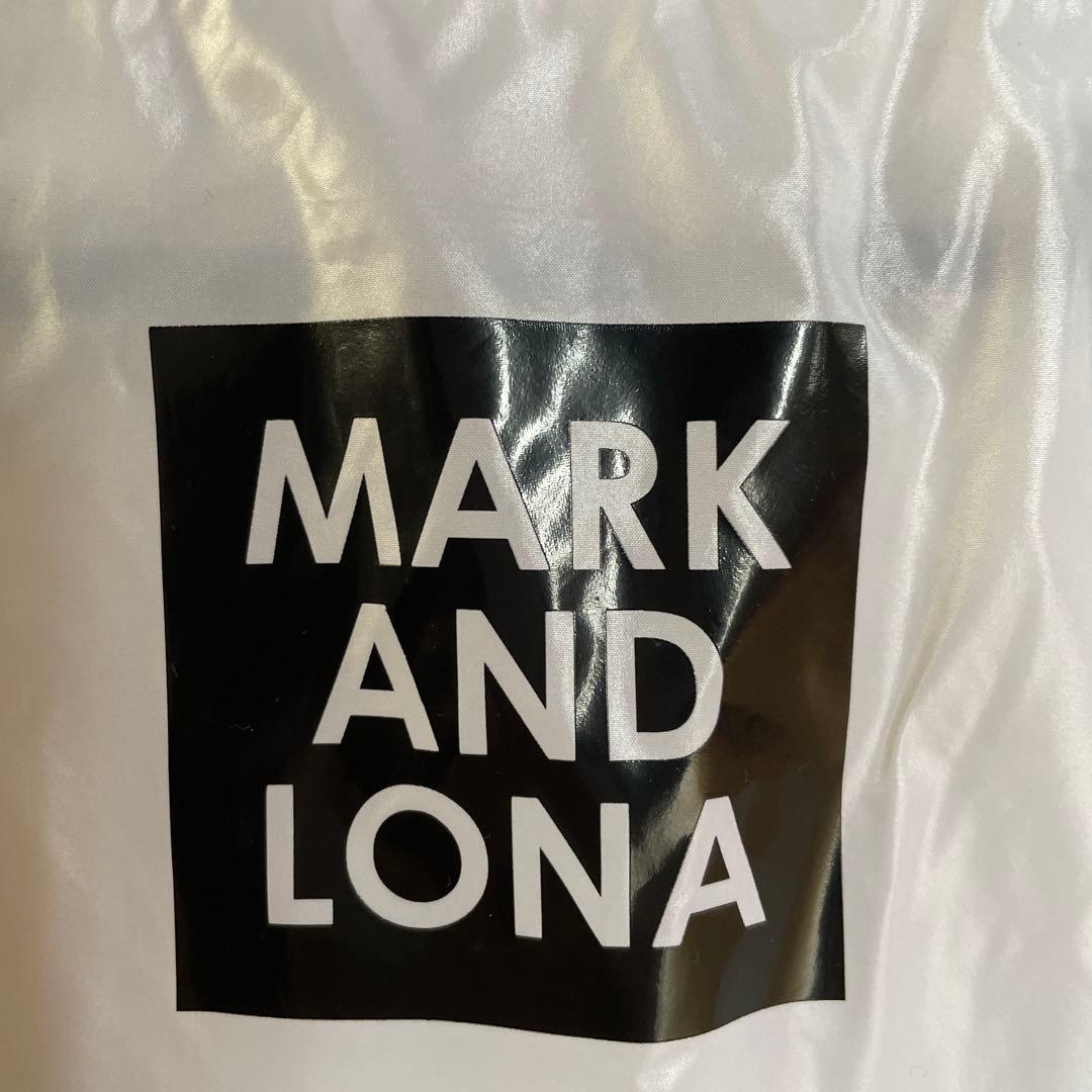 MARK AND LONA フルジップジャケット ホワイト