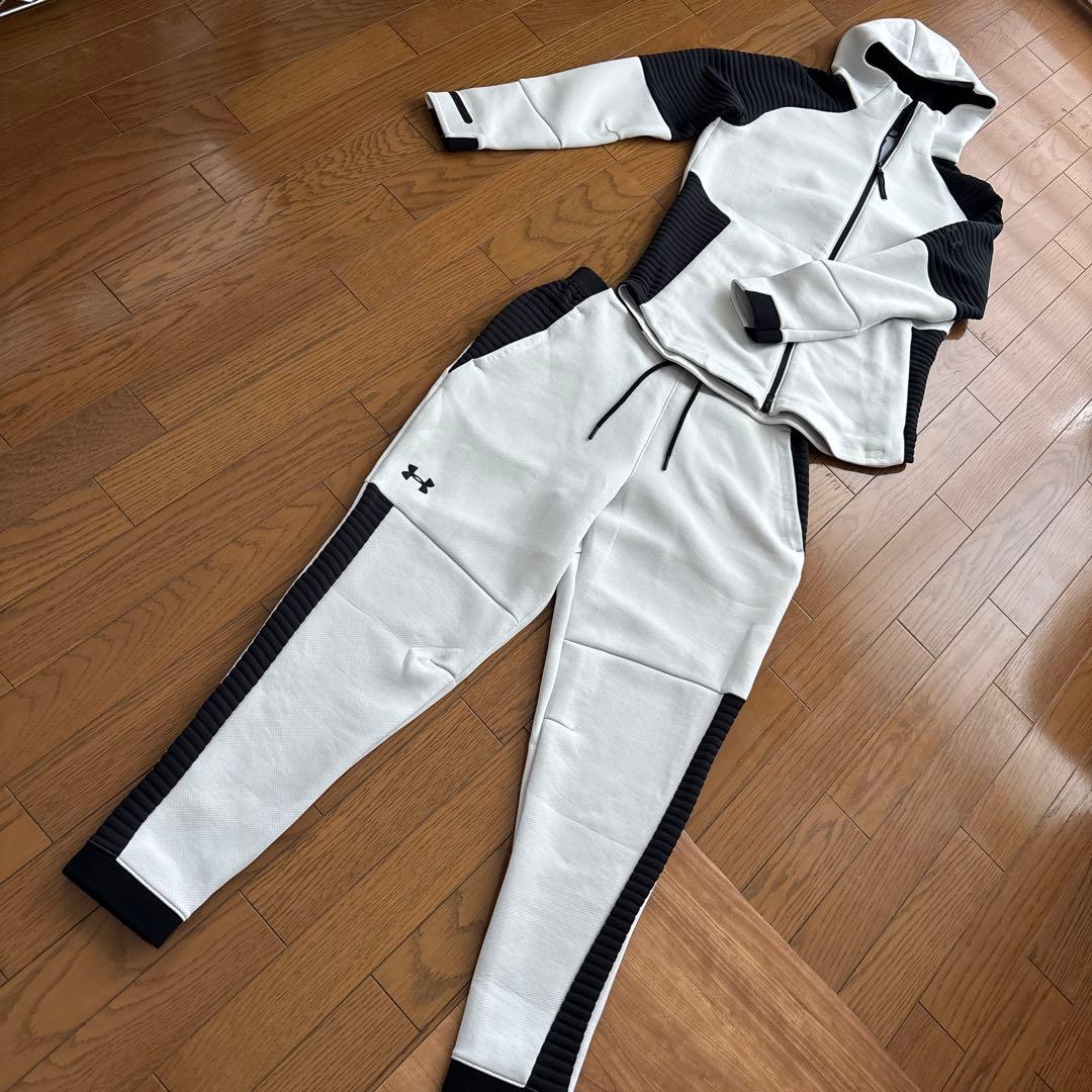 値下げ◾️美品Under Armour 上下セットアップ　パーカー×ジョガーパンツ