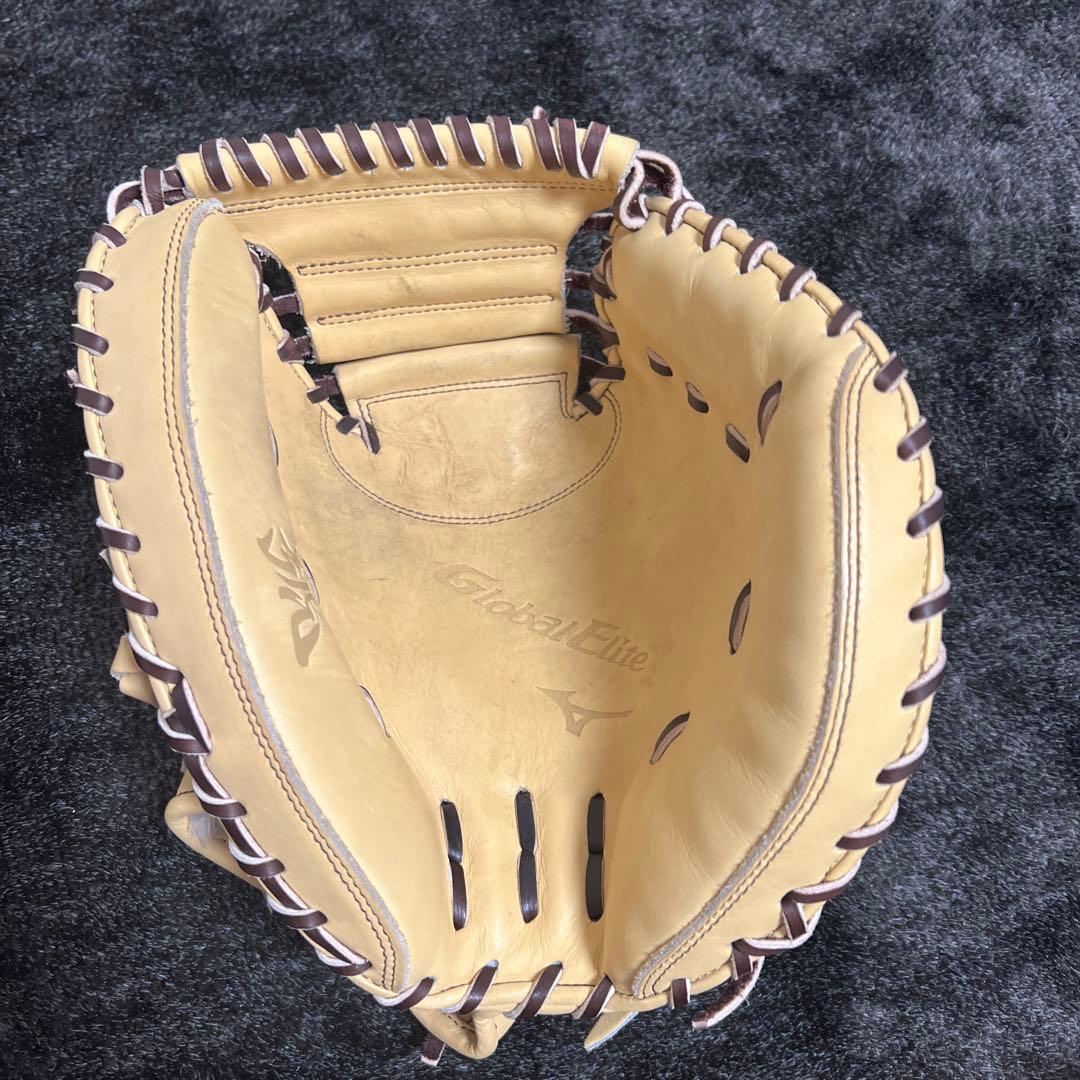 Mizuno Global Elite 軟式グローブ ベージュ