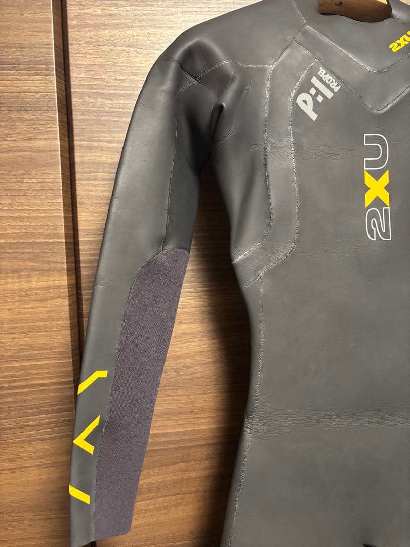 2XU P:1 ウェットスーツ グレー 長袖　サイズ:MT