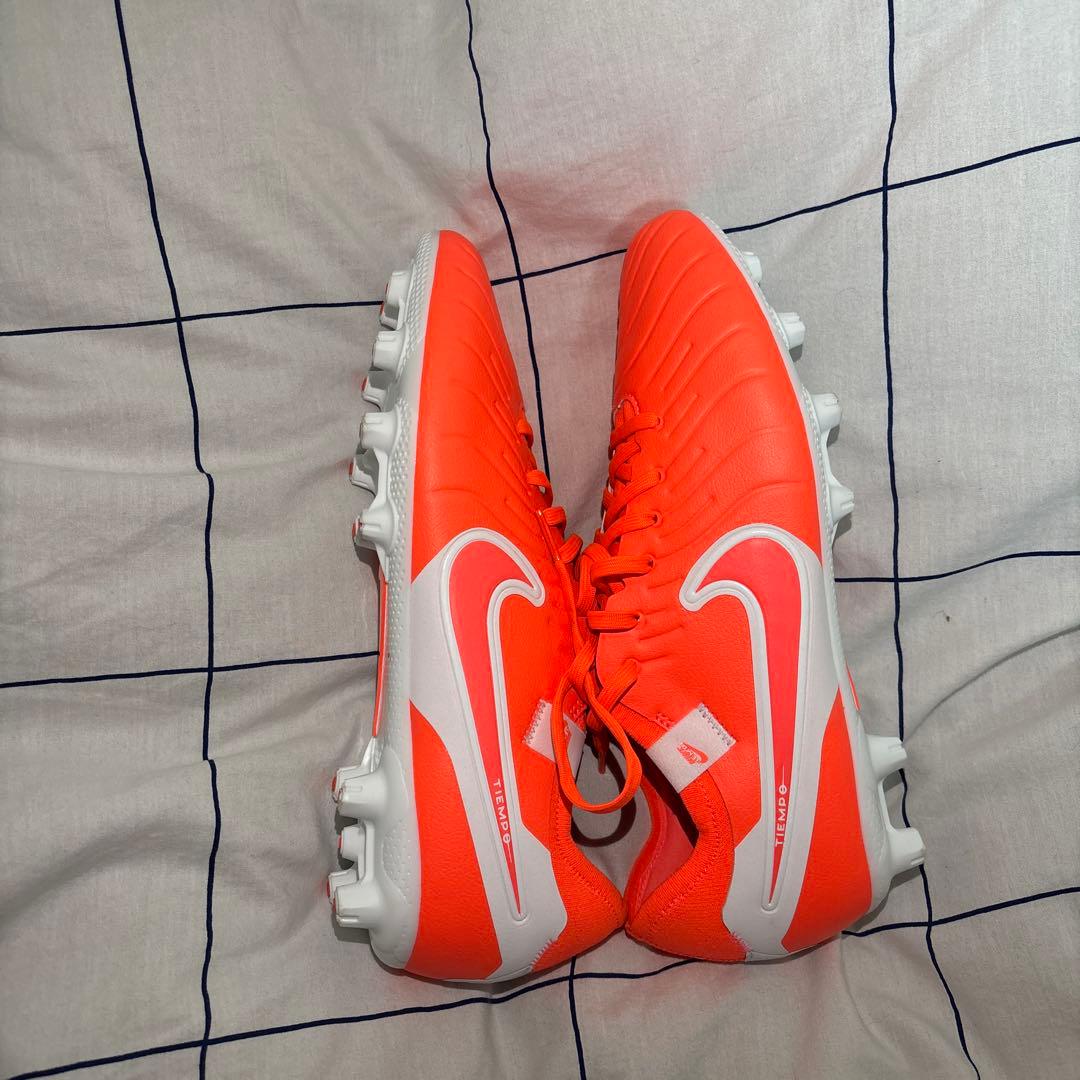 ナイキティエンポレジェンド10プロ NIKE tiempodefend10pro