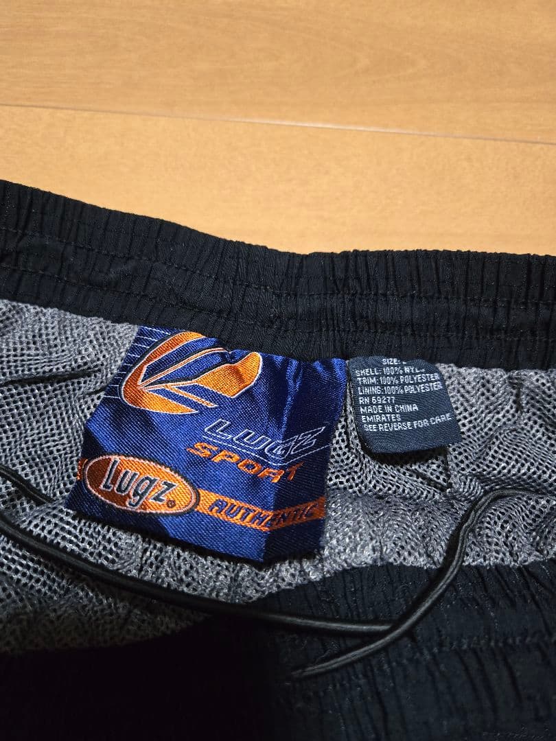 LUGZ スポーツパンツ 黒 サイドストライプ