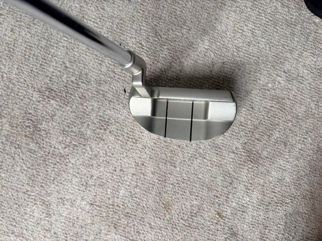初代 Odyssey White Hot #7 パター 2ドット