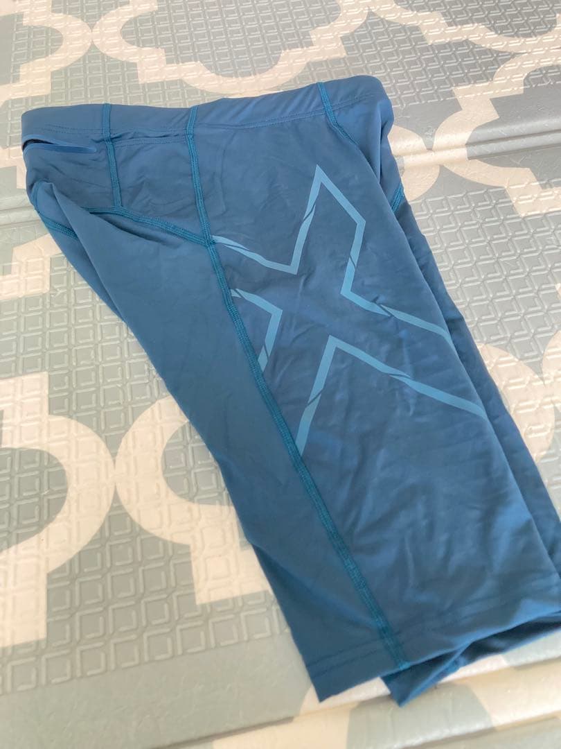 2XU ハーフタイツ Sサイズ