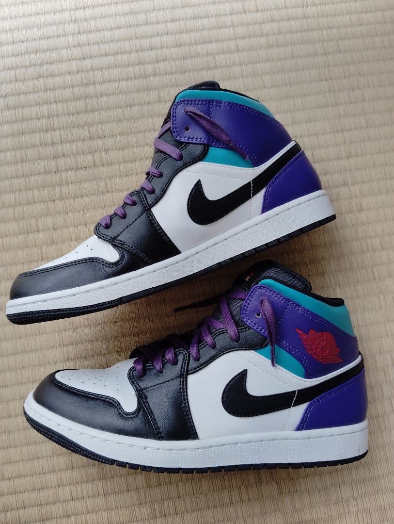 Nike Air Jordan 1 Mid ブラック/パープル