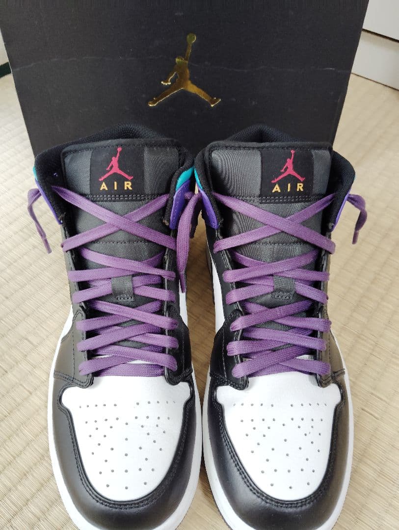 Nike Air Jordan 1 Mid ブラック/パープル