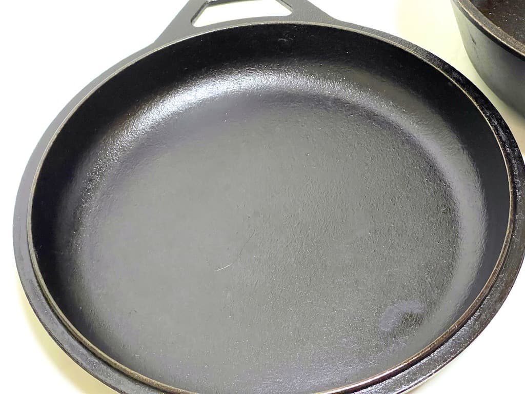 LODGE10inコンボクッカー LCC3及びasobito防水帆布ケース