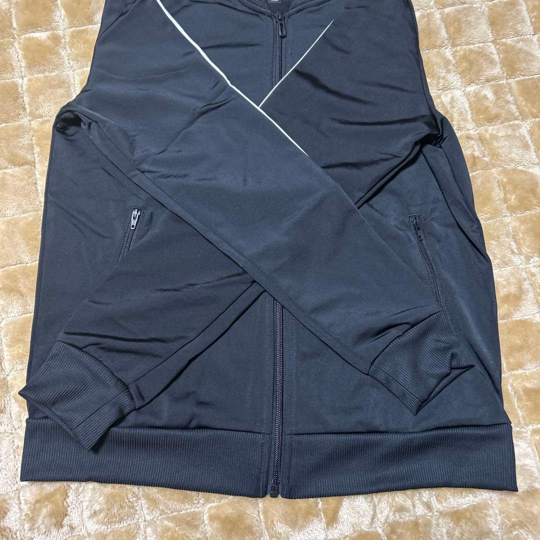 adidas 黒 ストライプ ジャケット