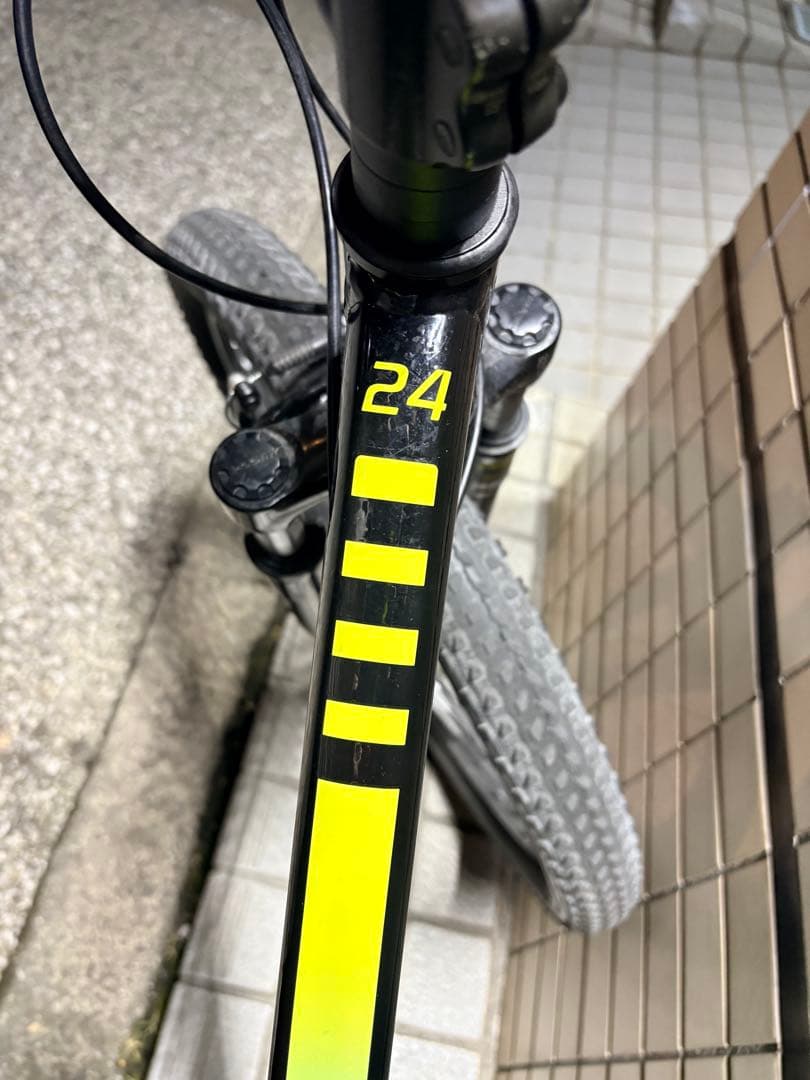 TREK プレキャリバ24インチ キッズバイク 黒