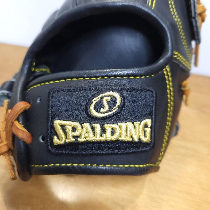 スポルディング 掴むシリーズ トレーニンググラブ 美品 内野用 硬式グローブ
