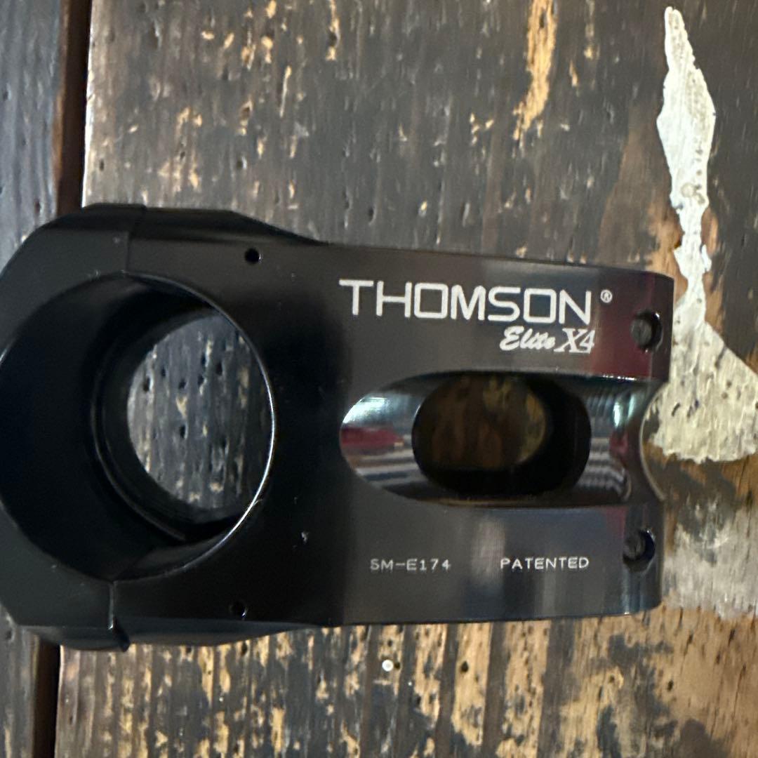 THOMSON Elite X4 ステム 40mm x 31.8mm