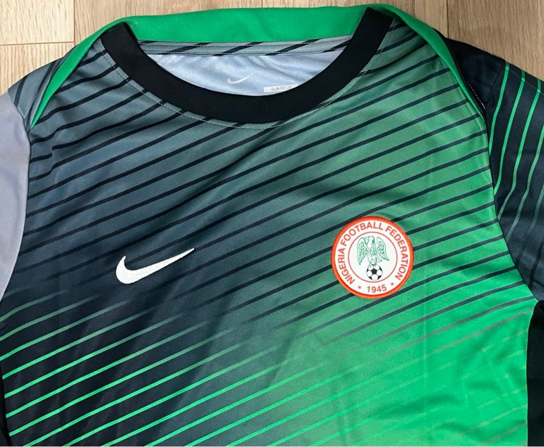 NIKE ナイジェリア代表　プレマッチシャツ　2024モデル　新品　プラシャツ