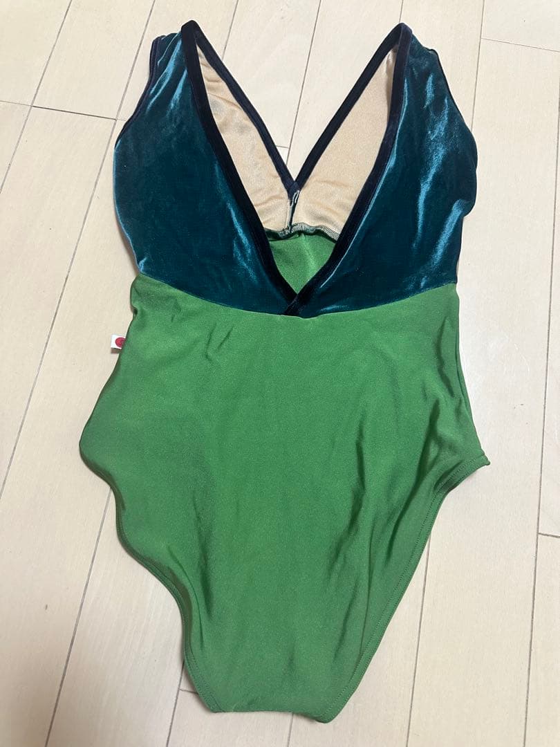 YUMIKOレオタード　サイズxs美品