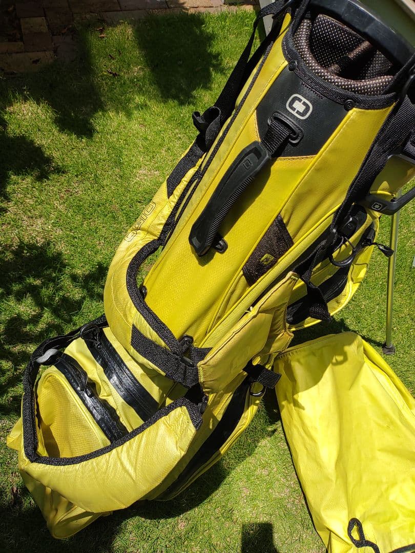 OGIO オジオ　キャディバッグ　スタンドタイプ　ナイロン製